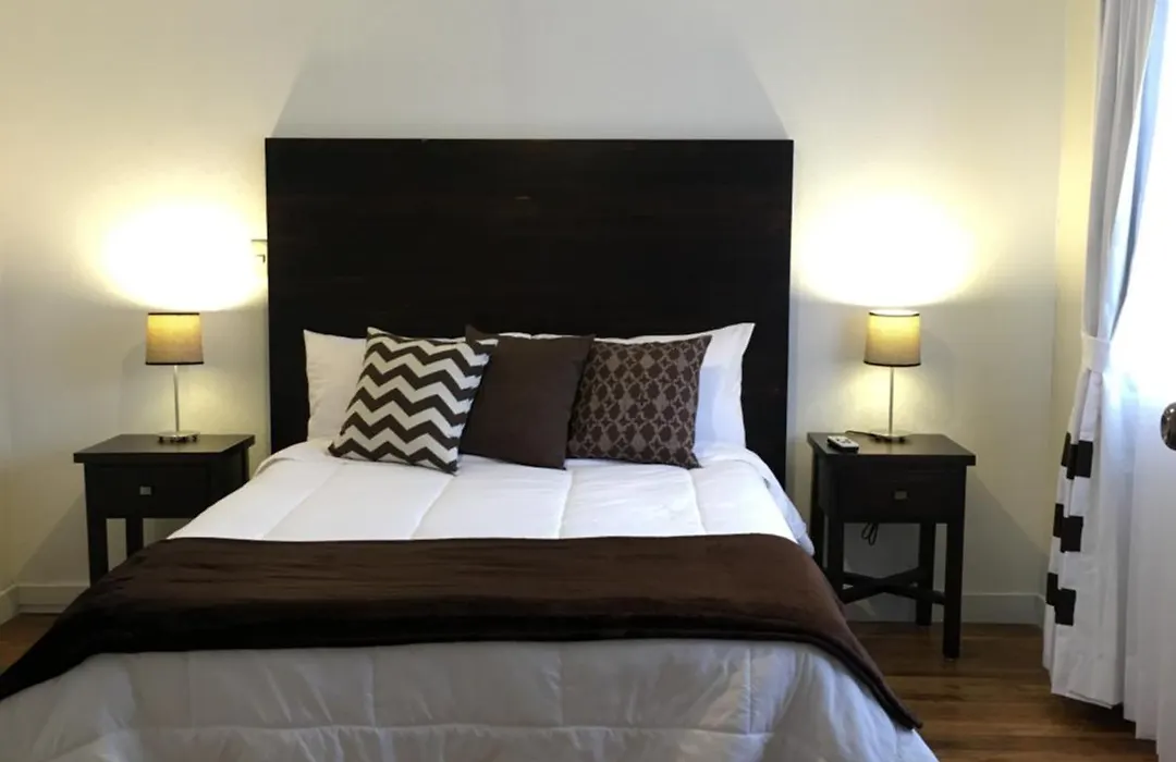 Nass Bed & Breakfast-1