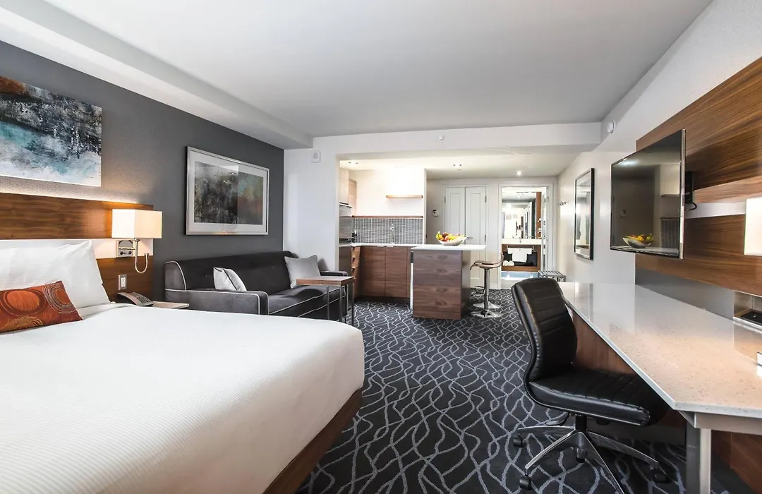 Delta Hotels By Marriott Waterloo-1