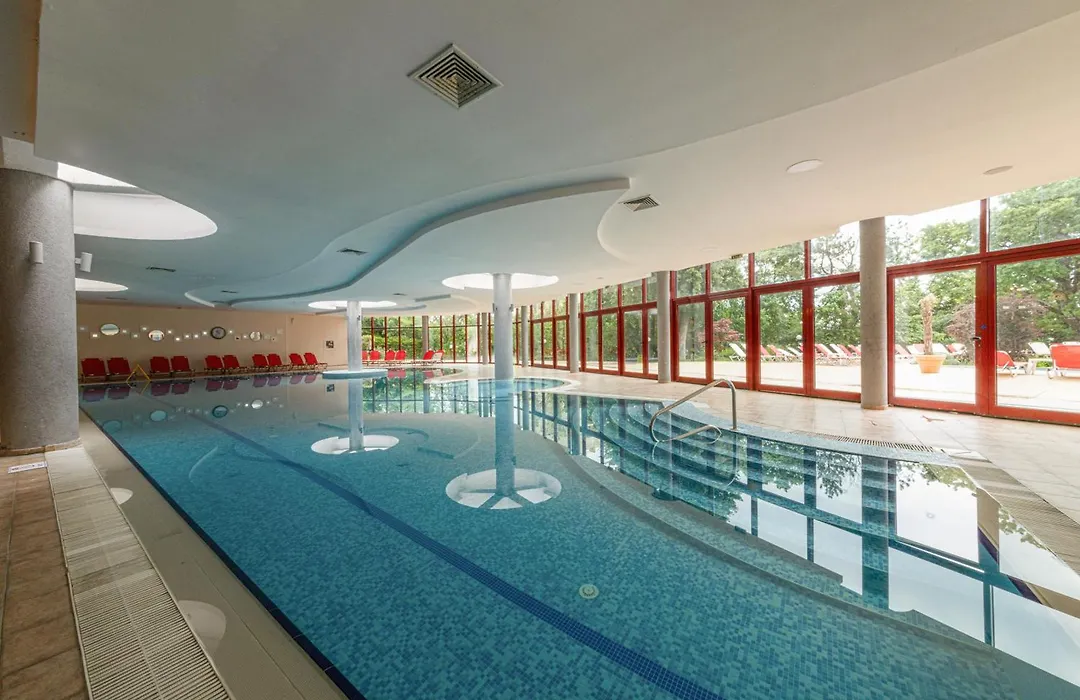 Apollo Resort & Concept-1