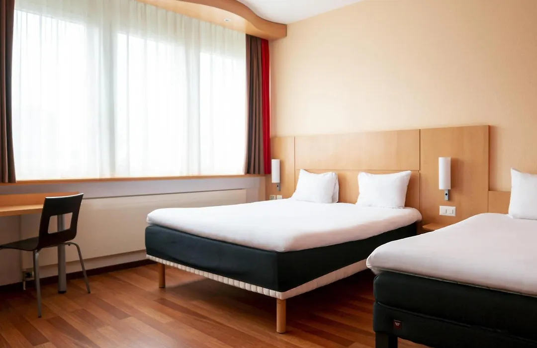 Ibis Luzern Kriens-1