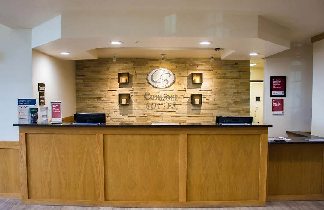 Comfort Suites El Paso Airport-1