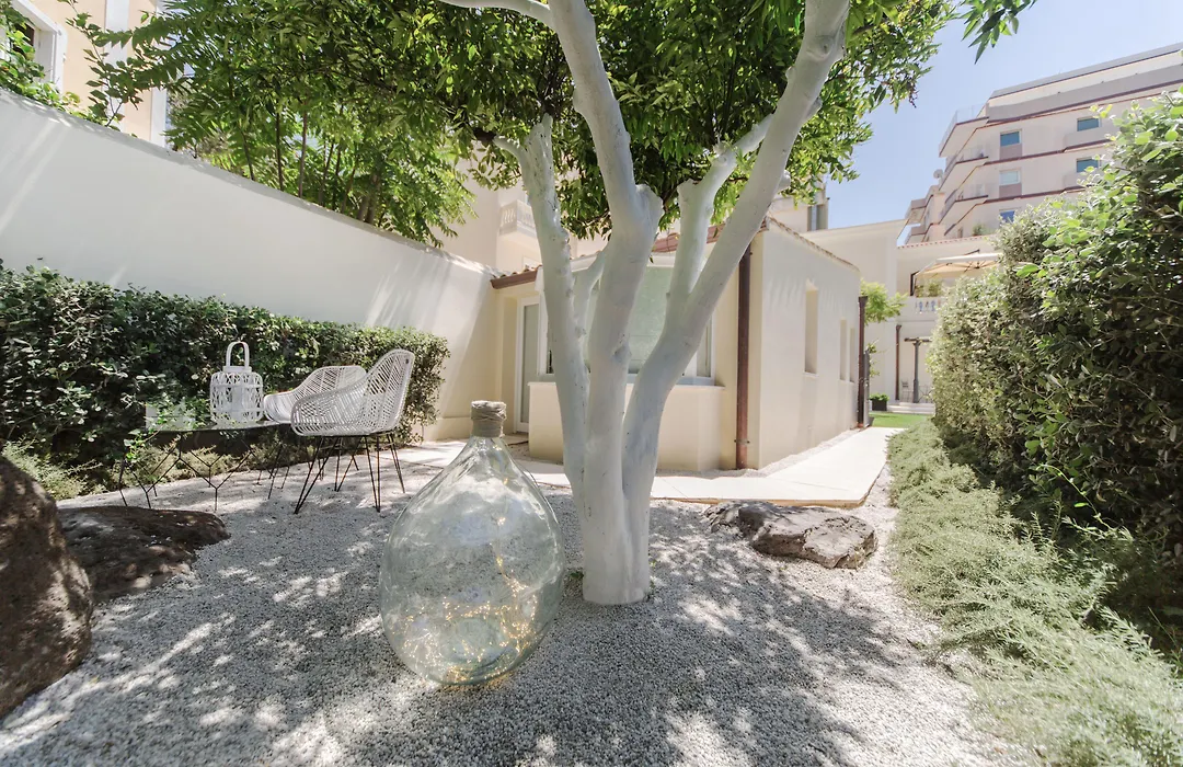 Hotel Villa Fanny-1