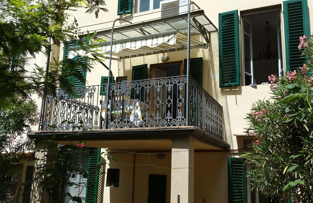 La Villa Nei Fiori-1