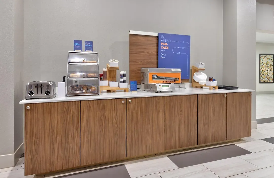 Holiday Inn Express Hotel & Suites Amarillo South By Ihg-1