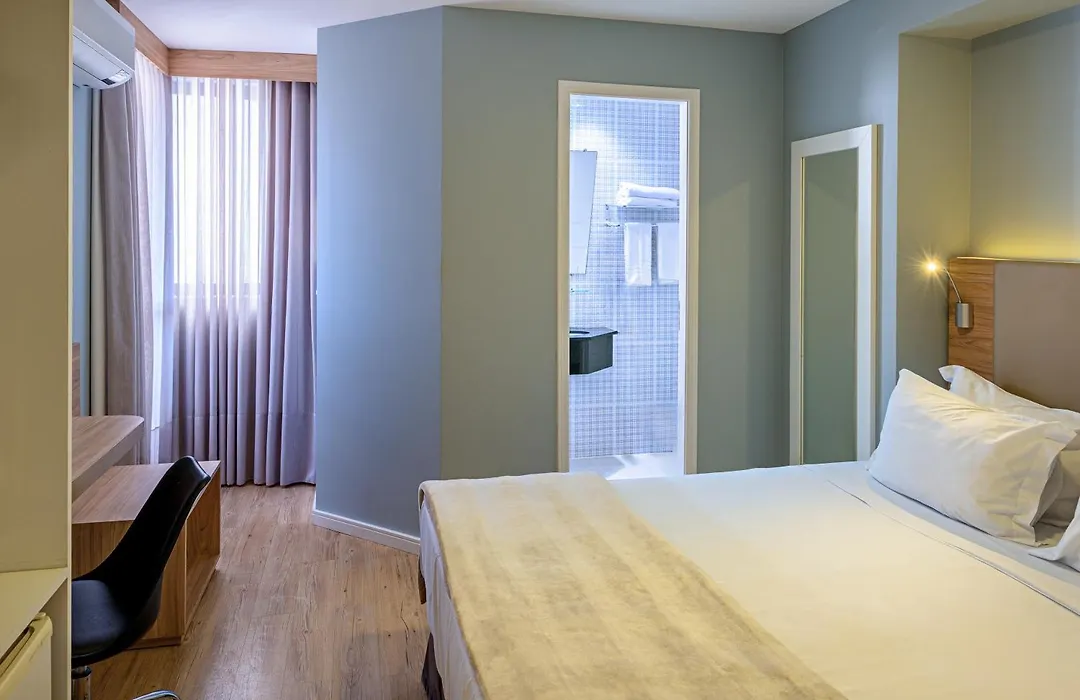 Rio Hotel by Bourbon Curitiba-1