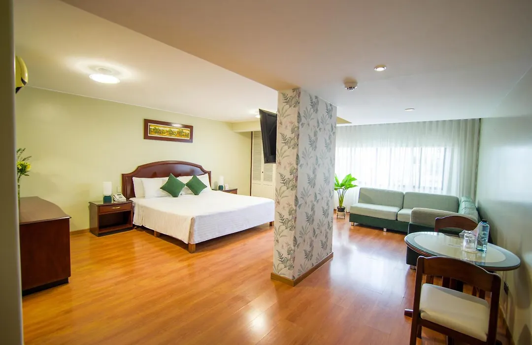 Hotel Britania San Borja-1