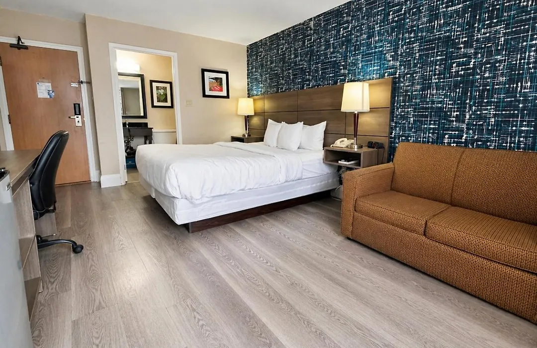 Comfort Inn-1
