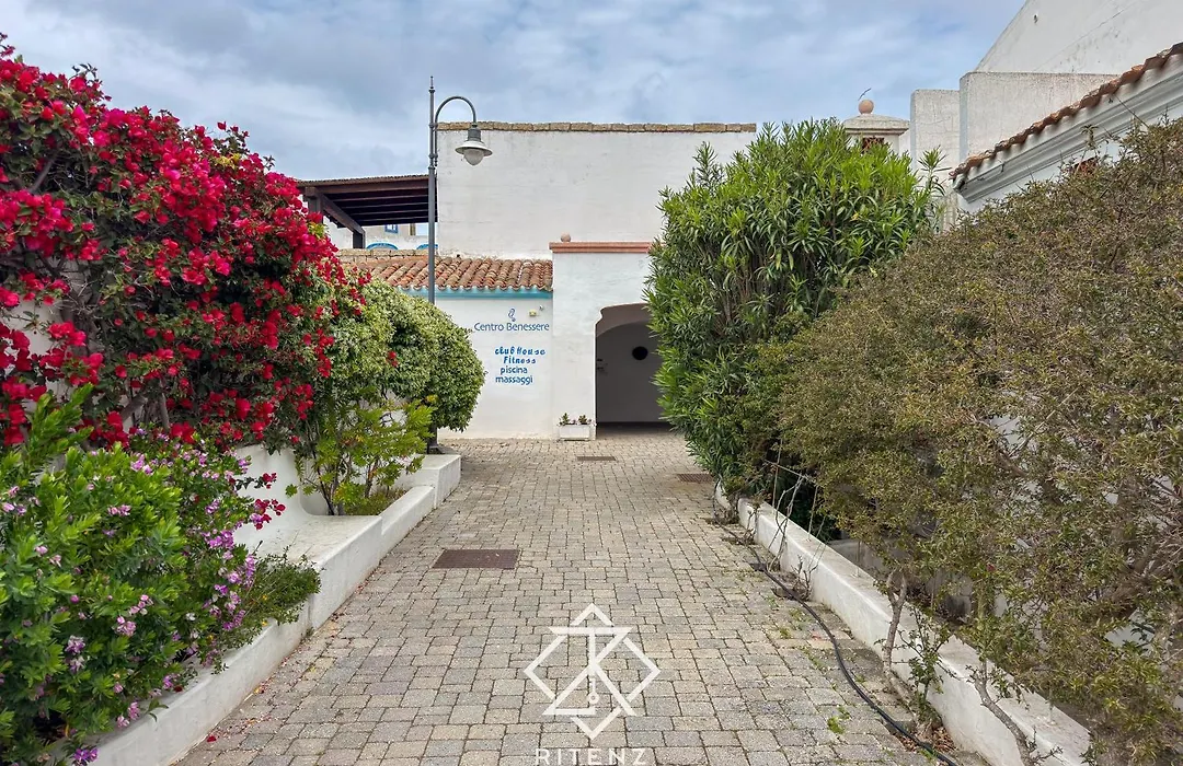 Relais Du Port-1