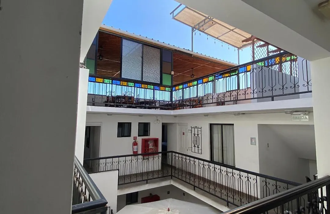 Hotel Andalucía-1