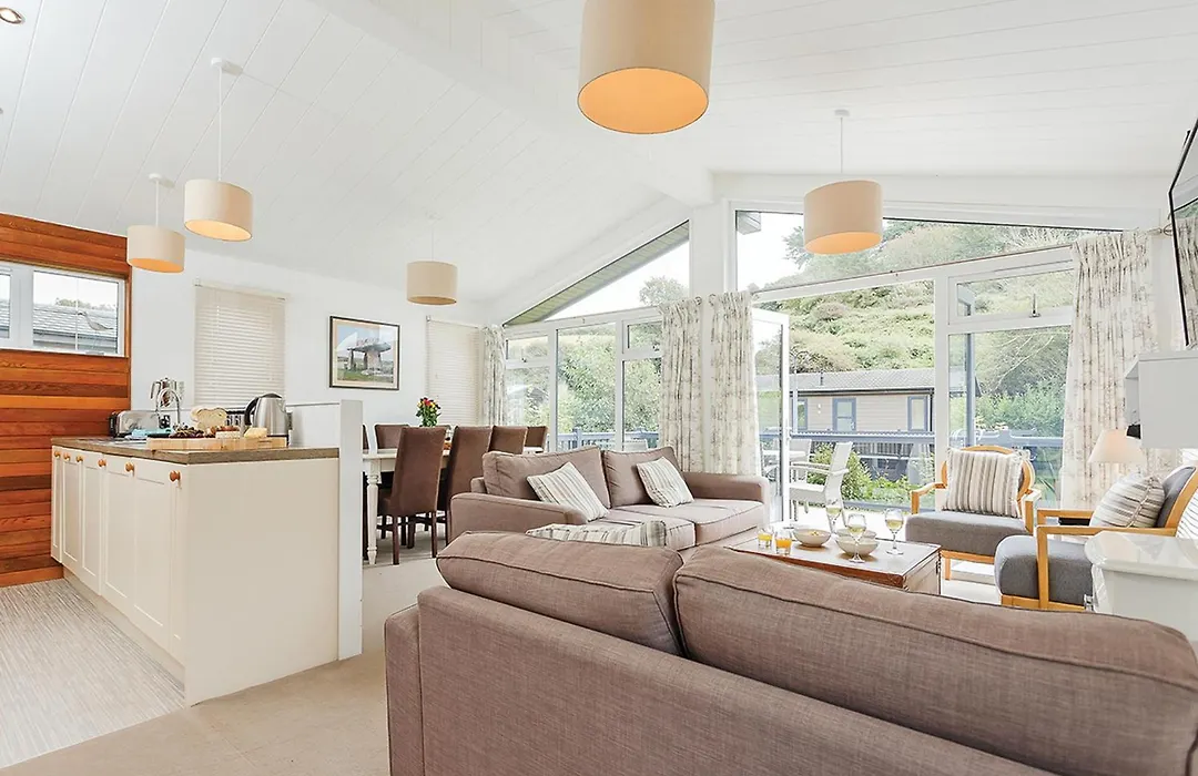 Mullion Cove Coastal Retreat-1