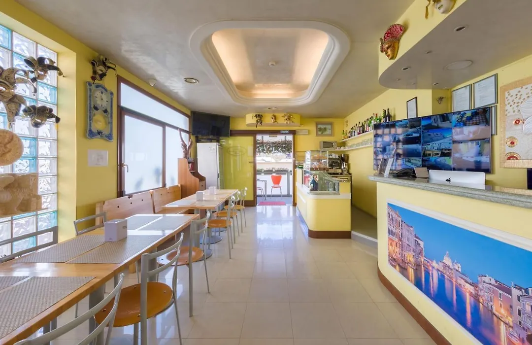 Albergo Nuova Aurora - Porto Marghera-1