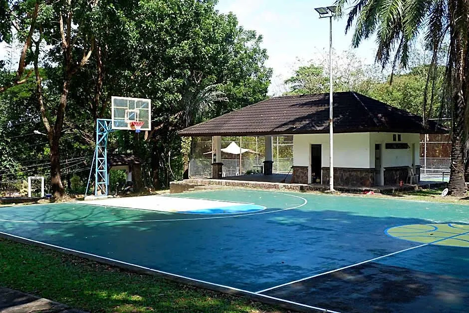 Eugenio Lopez Center-1
