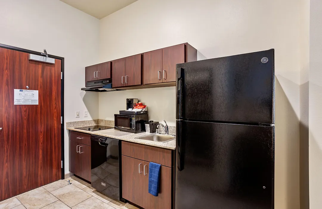 Cobblestone Hotel & Suites - Little Chute-1