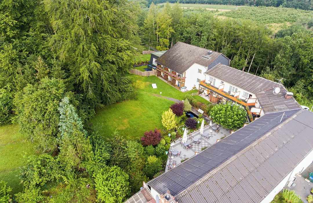 Waldhotel Kurfürst-1