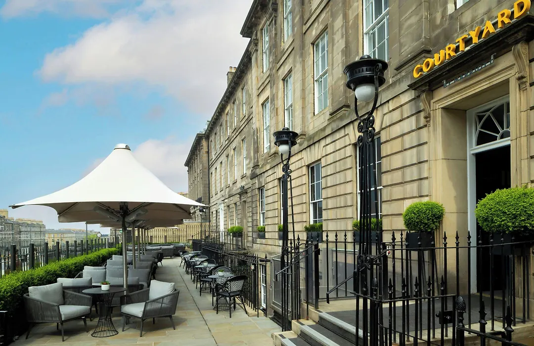 Courtyard By Marriott Edinburgh-1
