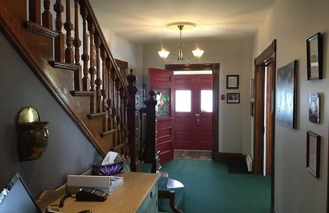 Come From Away B&B-1