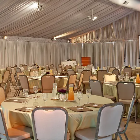 Kfar Maccabiah Business & Sport Hotel-2