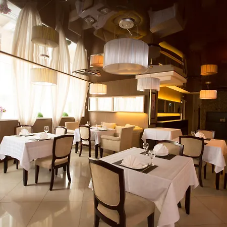 Jumbo Hotel-2