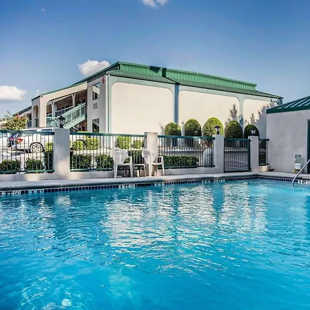 Quality Inn & Suites Stockbridge Atlanta South I-75-2