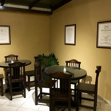 Nass Bed & Breakfast-3