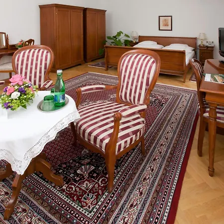 Hotel Richard Löwenherz-2
