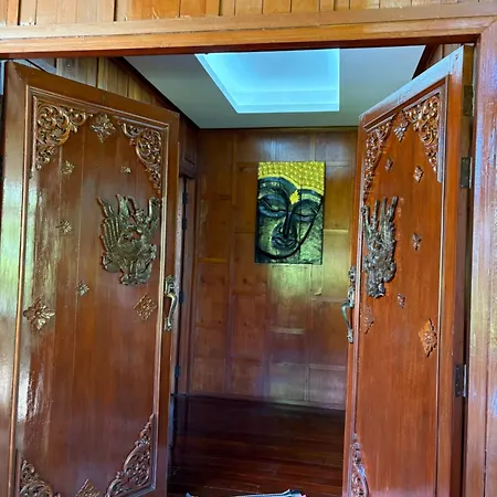 Ban Elephant Blanc Bungalow-2