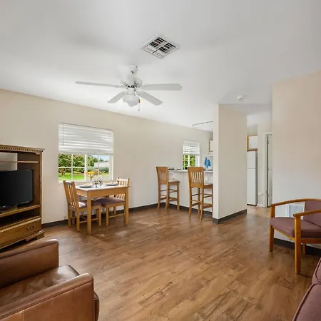Affordable Suites Conover / Hickory-2