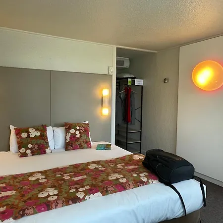 Brit Hotel Quimper Sud-3