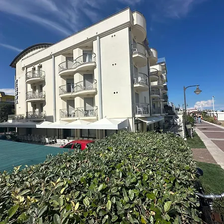 Hotel Vienna-2