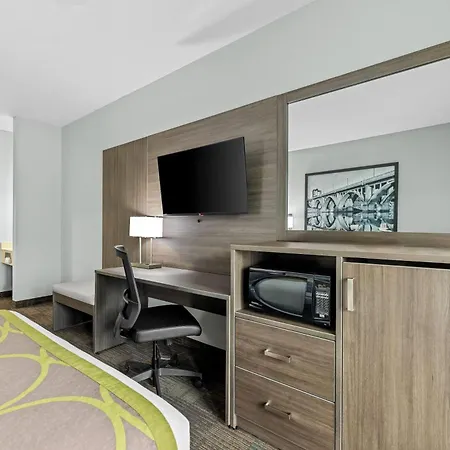 Super 8 By Wyndham Saskatoon Near Saskatoon Airport-2