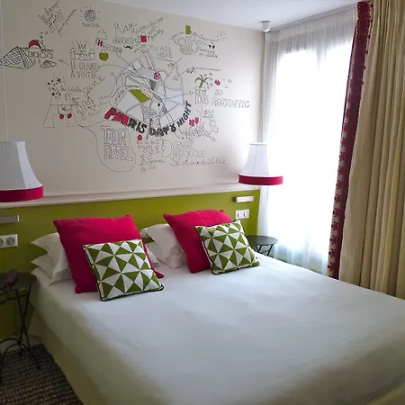 Hotel Des 3 Poussins-2