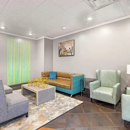 Best Western Savannah Airport Inn & Suites-3