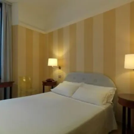 Hotel Gran Duca Di York-2