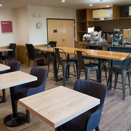 Comfort Suites El Paso Airport-2