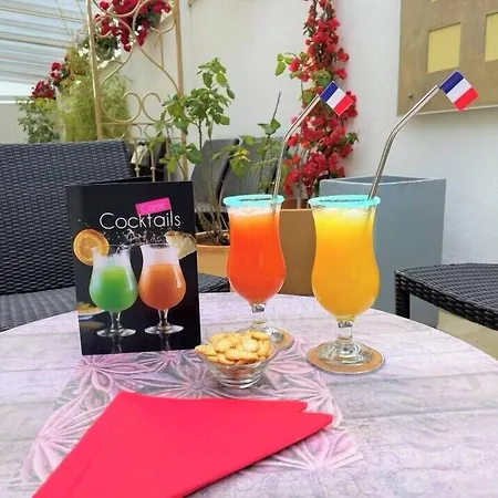 Hotel Le Mediterranee-3