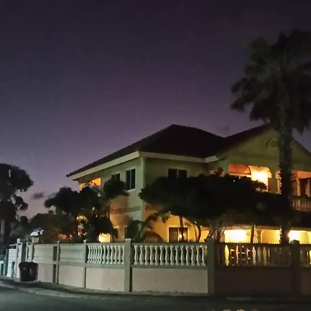 Le Chateau Ocean Villas-3