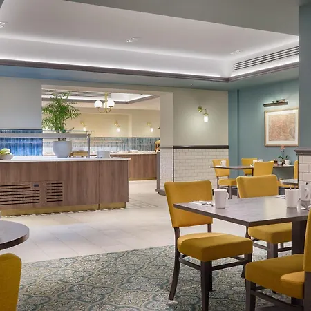 Hilton Edinburgh Carlton-3