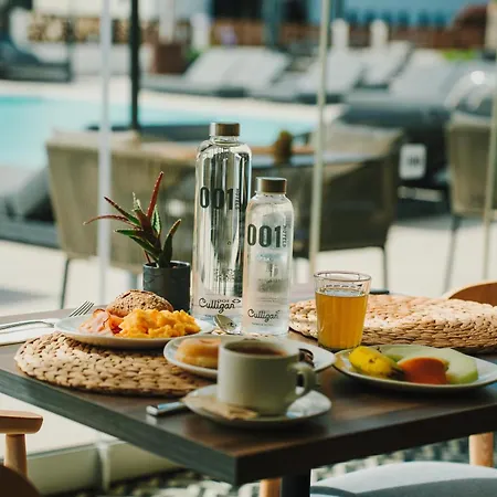 001 Higos Beach Boutique Singular Hotel Residence-3