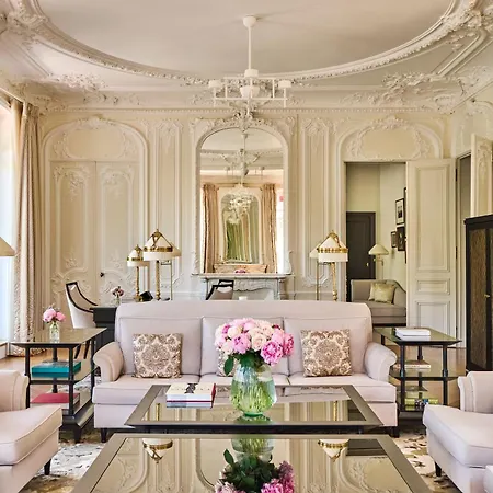 Hôtel Barrière Fouquet's Paris-2