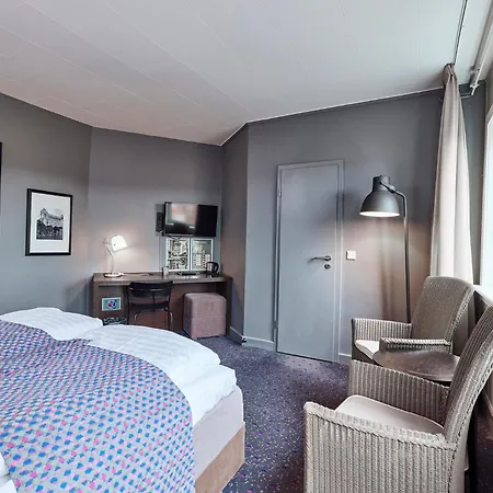 Hotel Cabinn Vejle-3