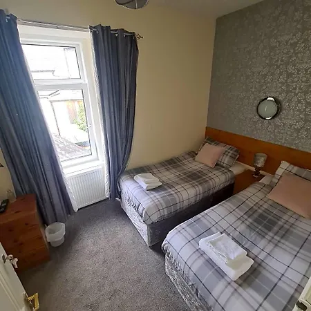 Glenmoore Guest House-3