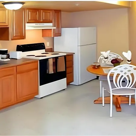 Nellis Suites At Main Gate Hotel-3