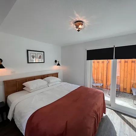 The Seaview Cottages-3