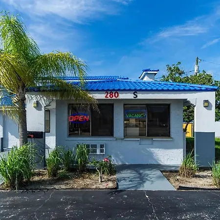 Howard Johnson By Wyndham Sebring-2