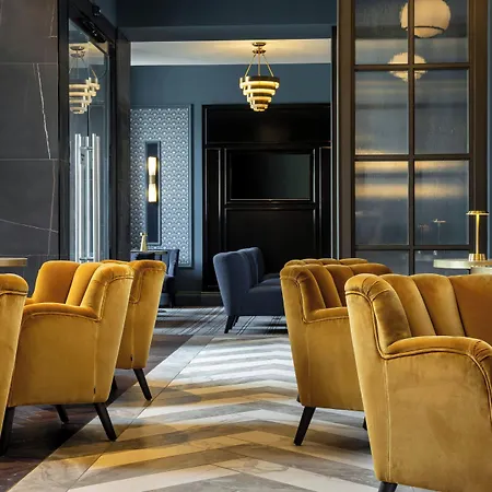 Courtyard By Marriott Edinburgh-2