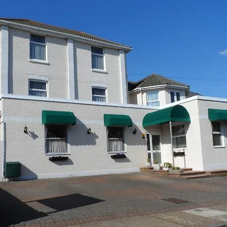 The Avenue-2