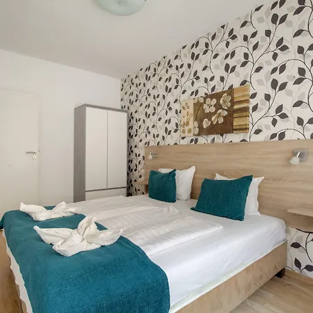 Prince Apartments-2
