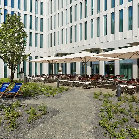 H2 Hotel Muenchen Messe-3