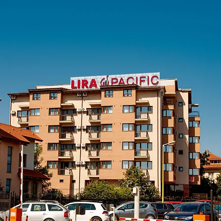 Lira Pacific-3
