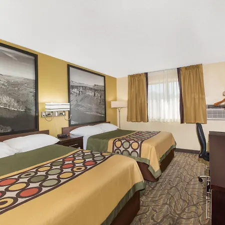 Super 8 By Wyndham Nampa-3